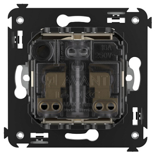 DKC Avanti Розетка в стену, 2P+E, с з/ш, 