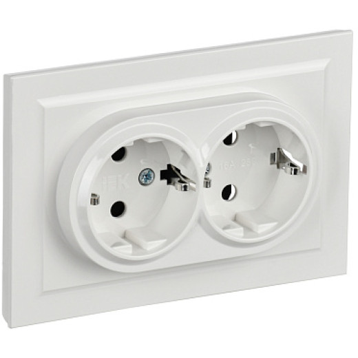 IEK BRITE Белый Розетка 2-м с/з с защ шторк 16А в сборе РСш12-3-БрБ