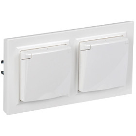 IEK BRITE Белый Розетка с кр. 16А IP44 РСбш10-3-44-БрБ в сборе 2шт