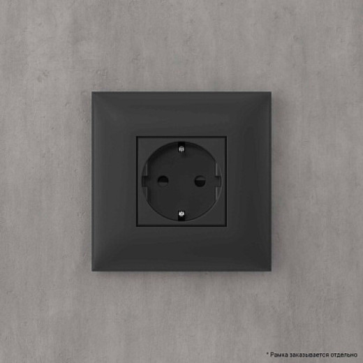 DKC Avanti Розетка в стену, 2P+E, с з/ш, 