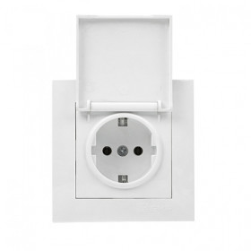 EKF PROxima Валенсия розетка 1-местная с/з 16А белая с крышкой и защ. штор. IP44