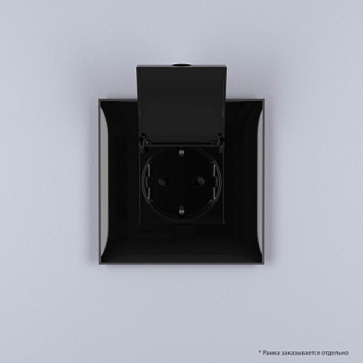 DKC Avanti Розетка с крышкой в стену, 2P+E, с з/ш, 