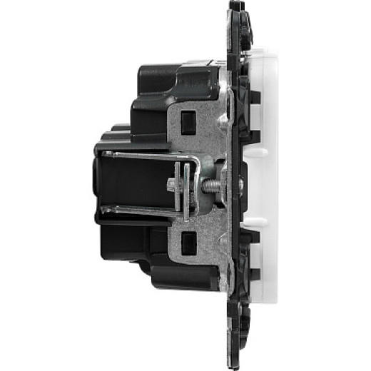 Legrand Valena ALLURE DIY Бел Розетка 1-ая с/з, безвинт.зажим