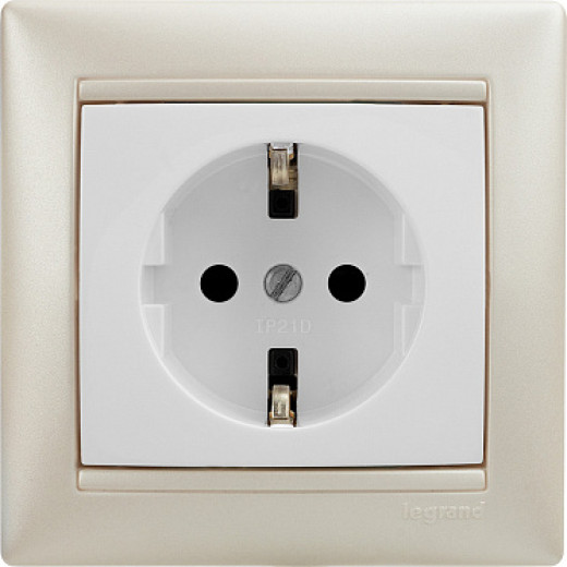 Legrand Valena Бел Розетка 1-ая с/з