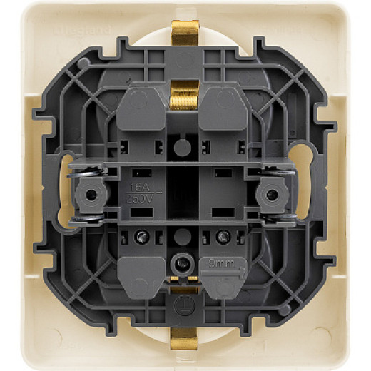 Legrand/Daccord INSPIRIA Слоновая кость Розетка 2 x 2К+З - немецкий стандарт - 16 А - 250 В