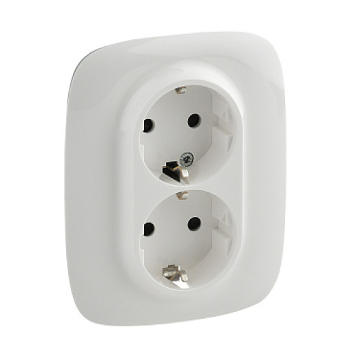 Legrand Valena ALLURE DIY Бел Розетка 2-ая с/з с защитными шторками, безвинт.зажим