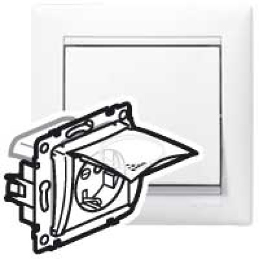 Legrand Valena Бел Розетка 2К+З IP44