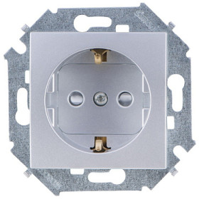 Simon 15 Алюминий Розетка с/з, со шторками, 16А, 250В, винт.зажим