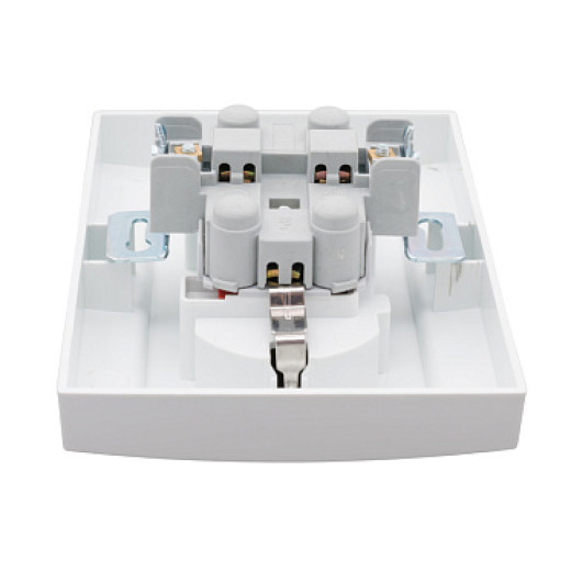 EKF Basic Минск Белый Розетка 2-ая, с/з,со шторками, 16А, СП