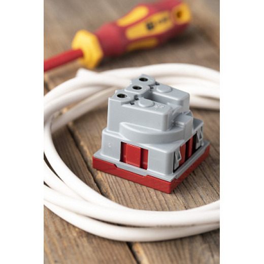 EKF PROxima Розетка 45х45 (2 модуля), с заземлением, красная, прямая