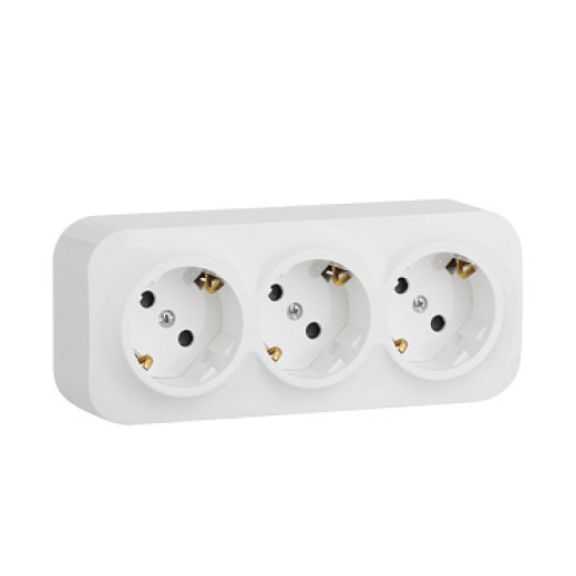 Legrand Quteo IP 20 Белый Розеточный блок с предварительным подключением 3 x 2К+З с защитными шторками - 16 A - 250 В~
