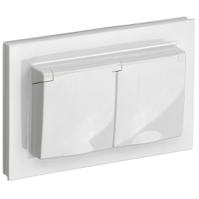 IEK BRITE Белый Розетка 2-м с/з с защ штор и крыш 16А в сборе IP44 РСбш12-3-44-БрБ