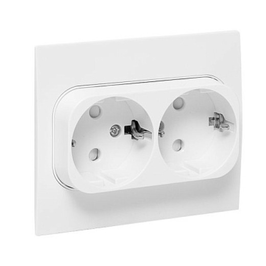 EKF PROxima Стокгольм Розетка 2-ая с/з 16А белая со шторками
