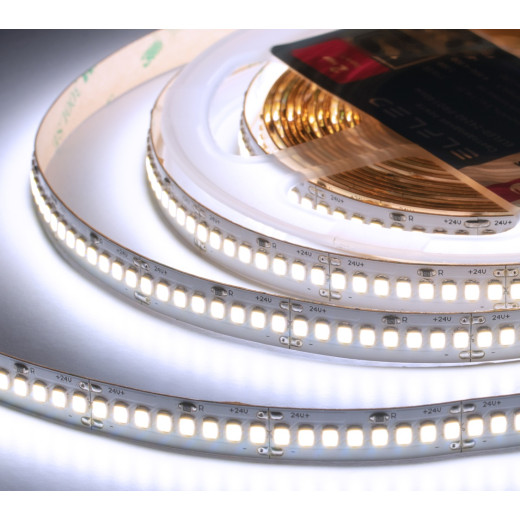 Лента светодиодная ELFLED PRO140, 240/м (2835), 24В, 22Вт/м, 30м, белый 6500-7000К