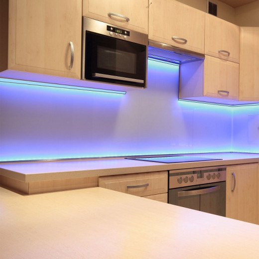 Короб накладной Apeyron Electrics  08-07-ЧБ