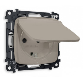 Розетка влагозащищенная с заземлением и со шторкой, без рамки с крышкой Ambrella Volt Quant MO368010