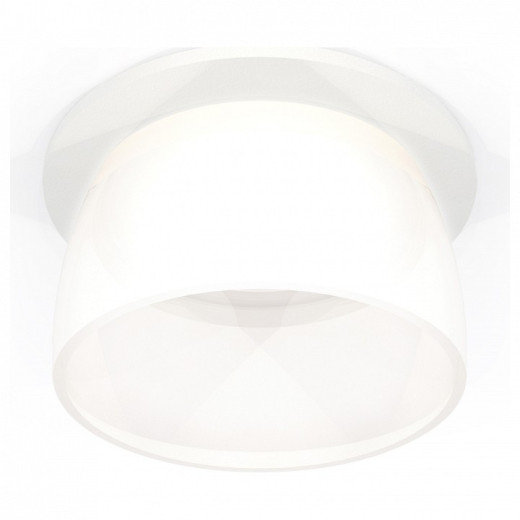 Встраиваемый светильник Ambrella Light XC XC6512069