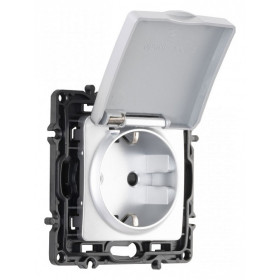 Розетка влагозащищенная с заземлением и со шторкой с крышкой Arte Milano am-217 217.41-1.silver