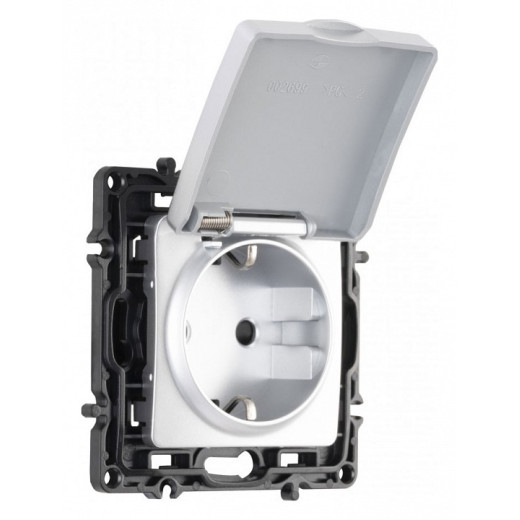 Розетка влагозащищенная с заземлением и со шторкой с крышкой Arte Milano am-217 217.41-1.silver