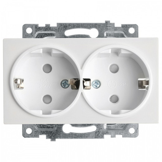 Розетка с заземлением и со шторками, без рамки Stekker Катрин 39574