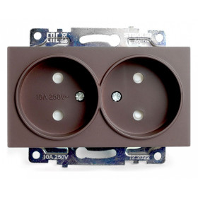 Розетка с заземлением и со шторками Stekker Катрин 49026