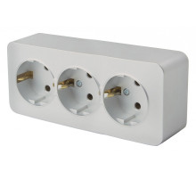 Розетка тройная с заземлением Stekker София 49330