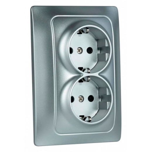 Розетка двойная с заземлением и со шторкой Gusi Electric BRAVO С10Р6-004