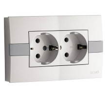 Розетка двойная с заземлением Mono Electric Eсо 101-010104-120