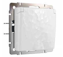Розетка влагозащищенная с заземлением и со шторками, без рамки Werkel Hammer белый W1271201