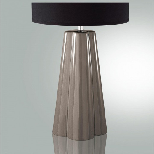 Настольная лампа декоративная Lumion Hinami 8125/1Т