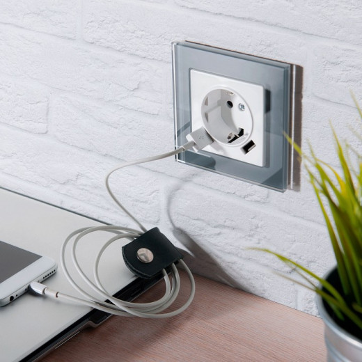 Розетка с заземлением и со шторками и 2хUSB, без рамки Werkel белый W1171501