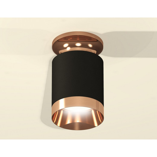 Накладной светильник Ambrella Light XS XS6302180