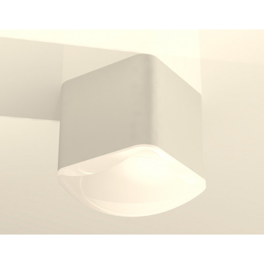 Накладной светильник Ambrella Light XS XS7805041