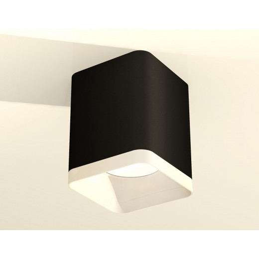 Накладной светильник Ambrella Light XS XS7813021