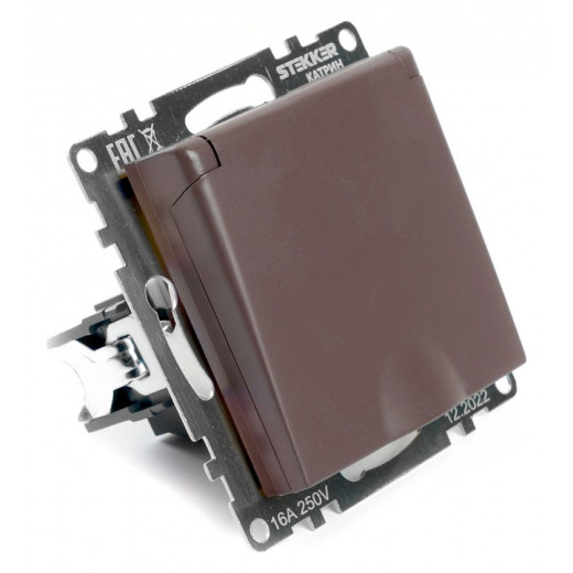 Розетка с заземлением и со шторками, без рамки с крышкой Stekker Катрин 49029