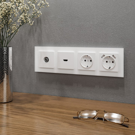 Рамка на 4 поста Werkel Favorit (белый матовый) W0041105