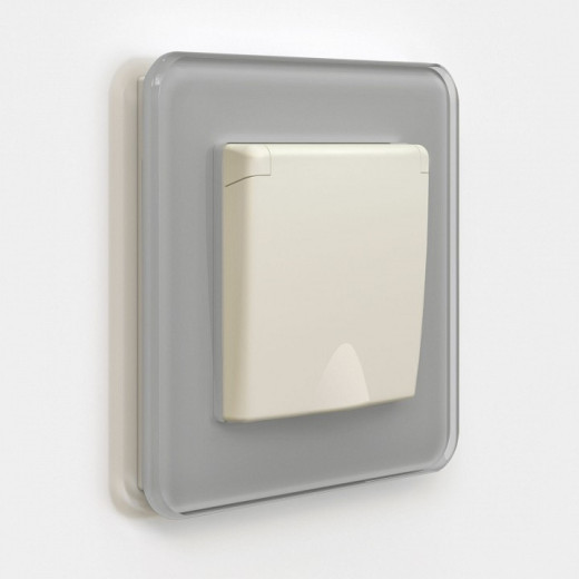 Розетка с заземлением и со шторками, без рамки с крышкой Werkel айвори матовый W1171262