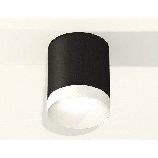 Накладной светильник Ambrella Light XS XS6302020