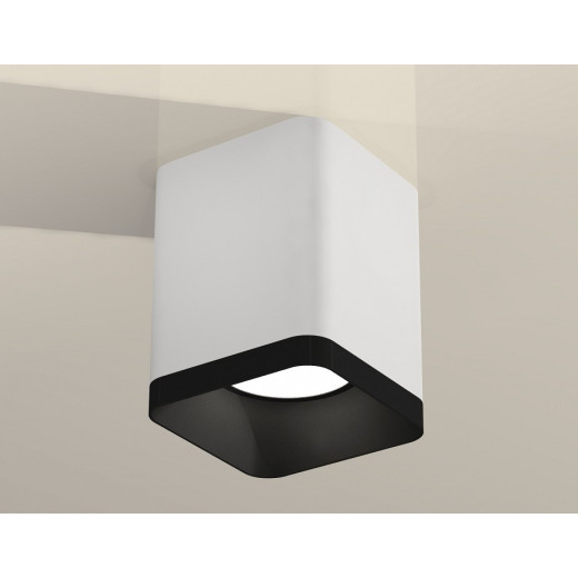 Накладной светильник Ambrella Light XS XS7812002