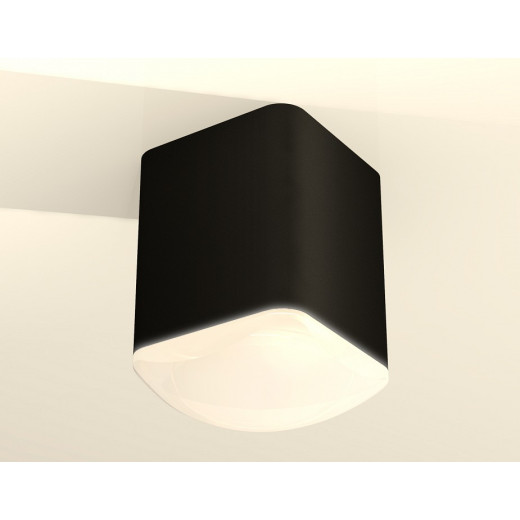 Накладной светильник Ambrella Light XS XS7813022