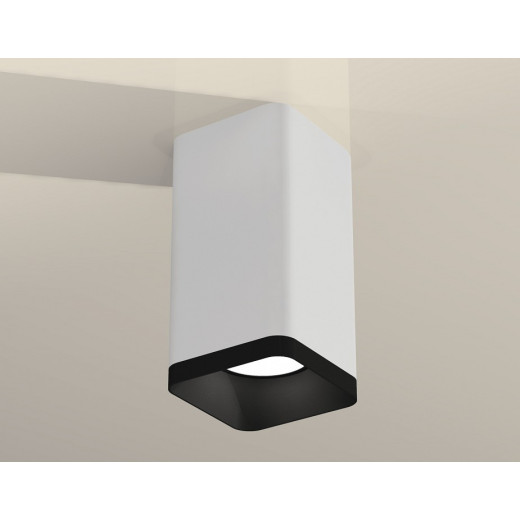 Накладной светильник Ambrella Light XS XS7820002