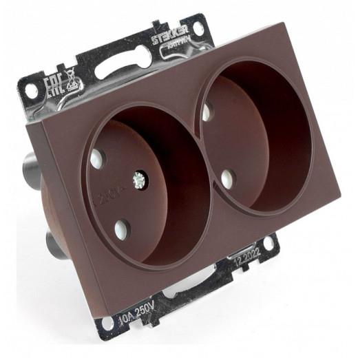 Розетка с заземлением и со шторками Stekker Катрин 49026