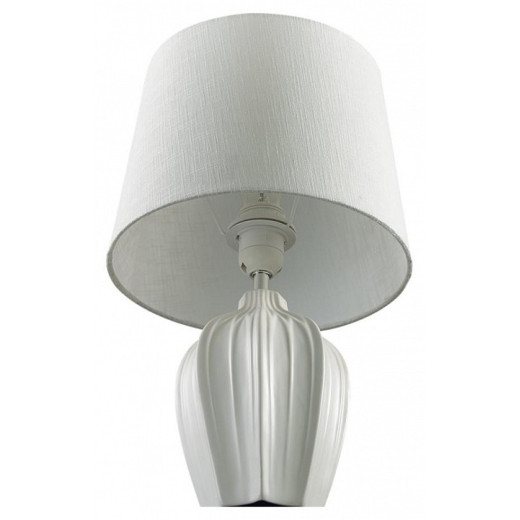Настольная лампа декоративная Lumion Sona 8120/1T