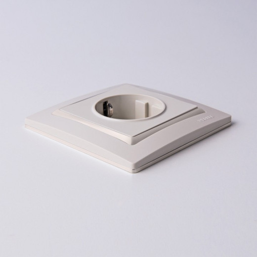 Розетка с заземлением, без рамки Werkel слоновая кость W1171003