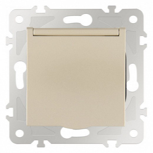 Розетка влагозащищенная с заземлением и со шторкой с крышкой Arte Milano am-203 203.41-1.shampan