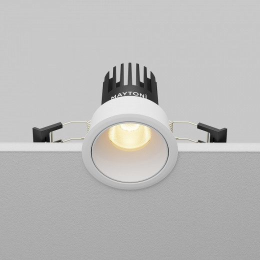 Встраиваемый светильник Maytoni Dip DL115-10W-2.7K-W