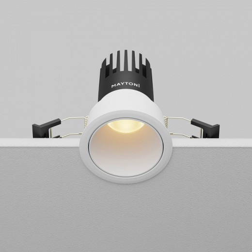 Встраиваемый светильник Maytoni Dip DL116-10W-2.7K-W