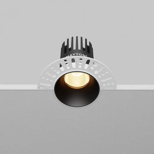 Встраиваемый светильник Maytoni Dip DL119-10W-2.7K-TRS-B