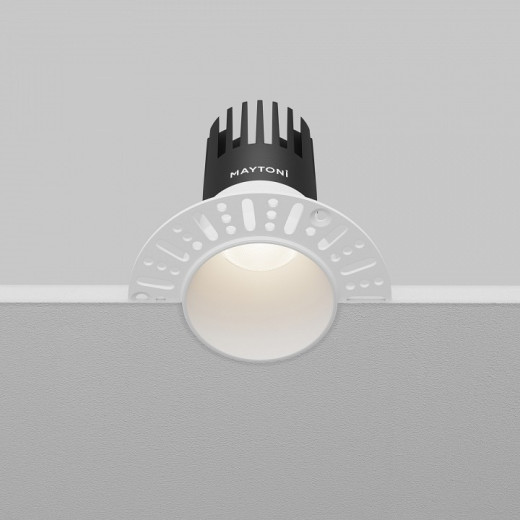Встраиваемый светильник Maytoni Dip DL120-10W-4K-TRS-W