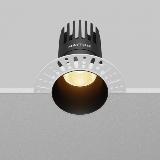 Встраиваемый светильник Maytoni Dip DL122-15W-2.7K-TRS-B